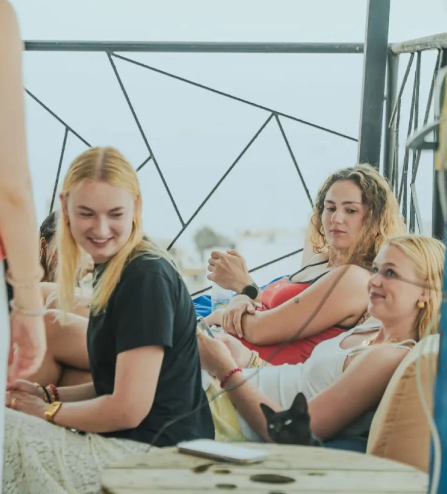 Adventurekeys Surf Camp - Coworking Space - Yoga Retreat - surf instruction