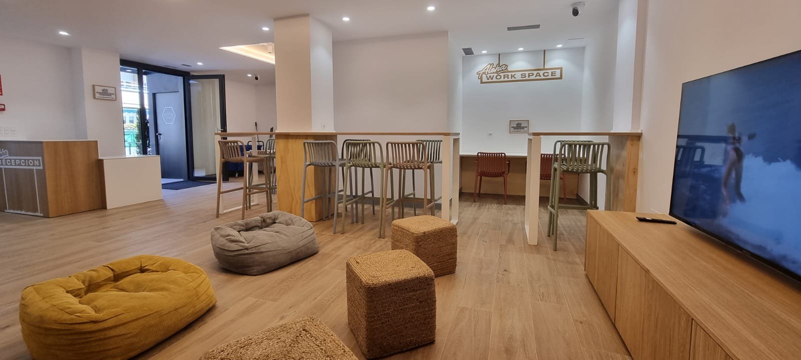 Aloha Surf Hostel Cantabria