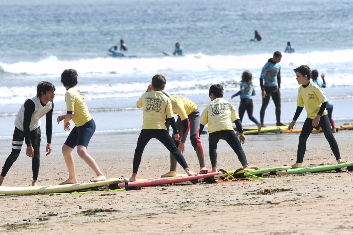 Base Surf Camp Escuela de Surf Coruña - surf instruction