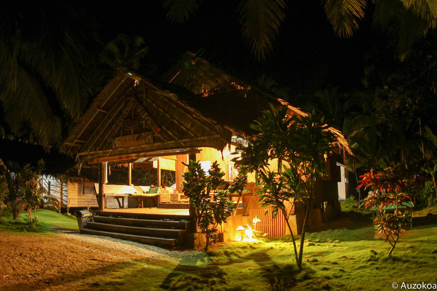 Beng Bengs Surf Camp - surf instruction