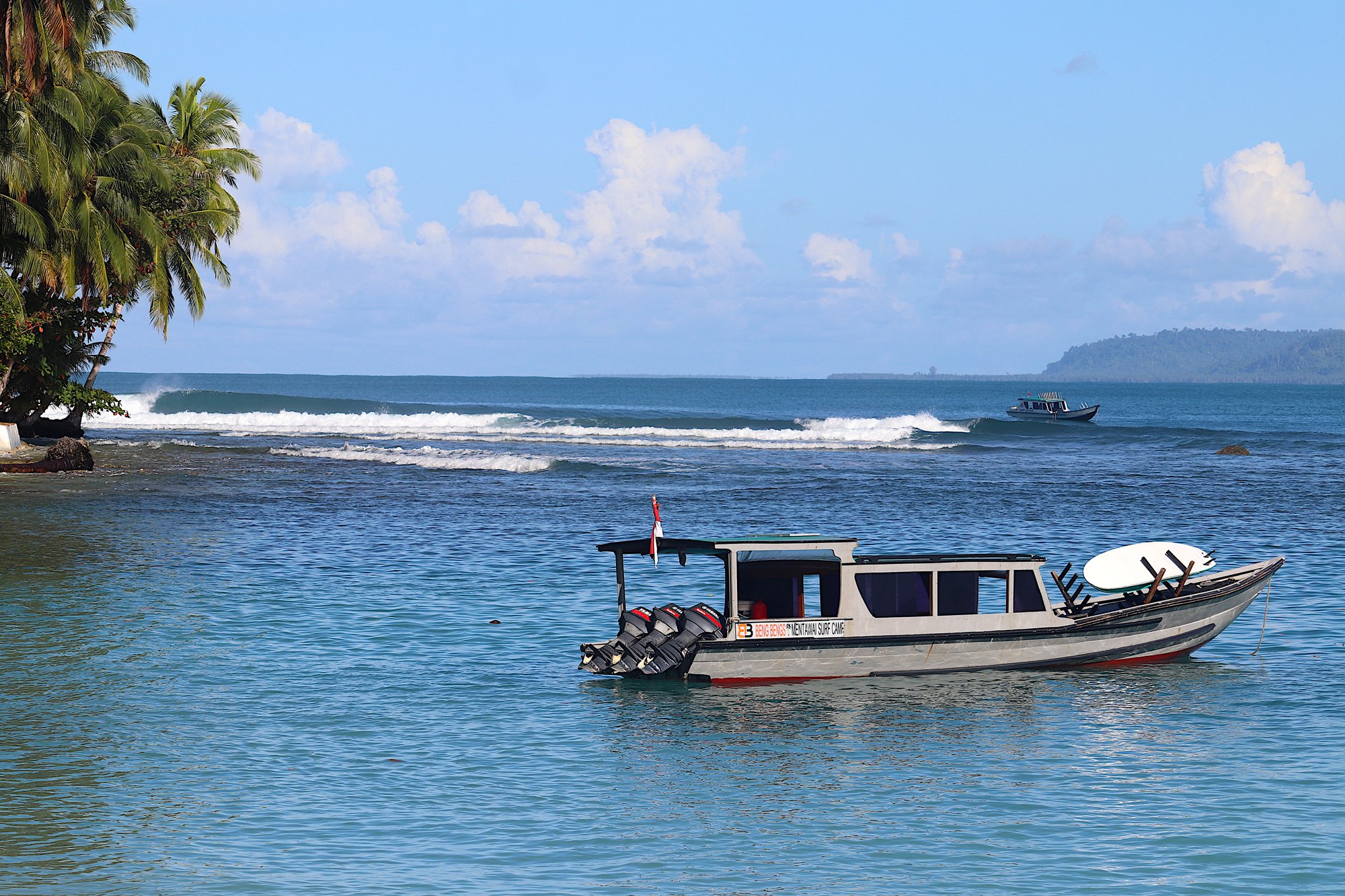 Beng Bengs Surf Camp - surf instruction
