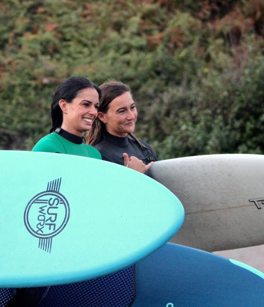 COCOS SURF HOUSE - surf instruction