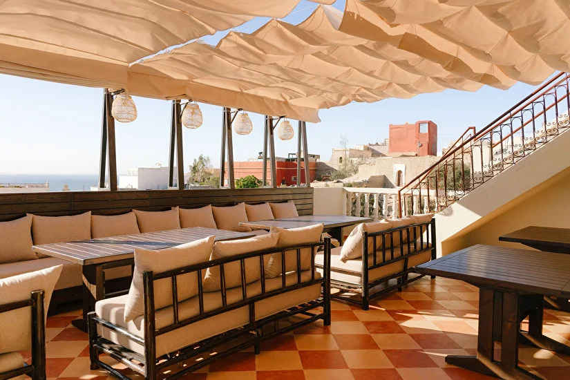 Desert Surf Camp - Tamraght - surf instruction