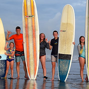 Dominical Surf School - common area