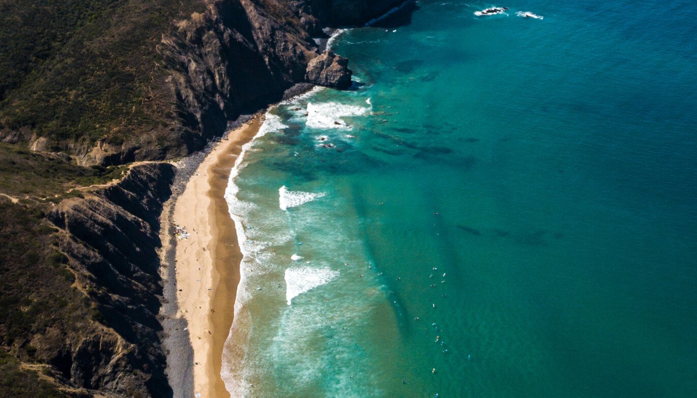 Dreamsea Surf House Portugal - surf instruction