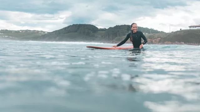 elementsurf Surfcamp - surf instruction