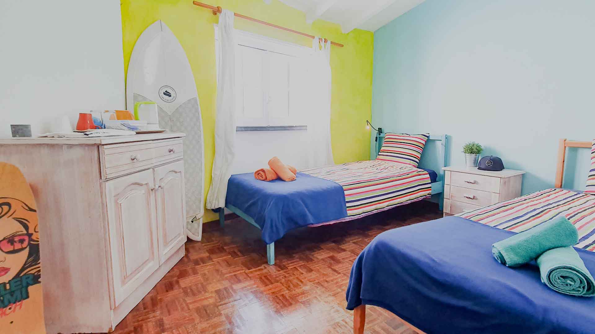 Ericeira Surf Camp - surf instruction