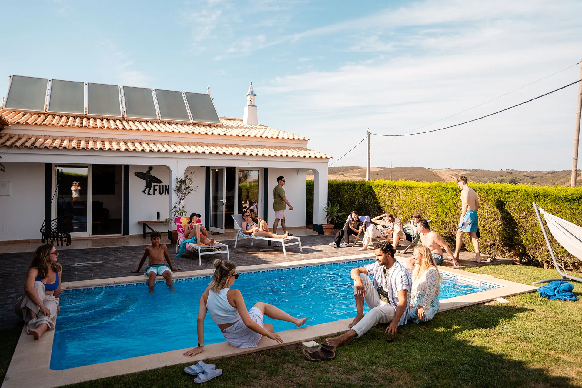 Funride - Surfcamp Algarve - surf instruction