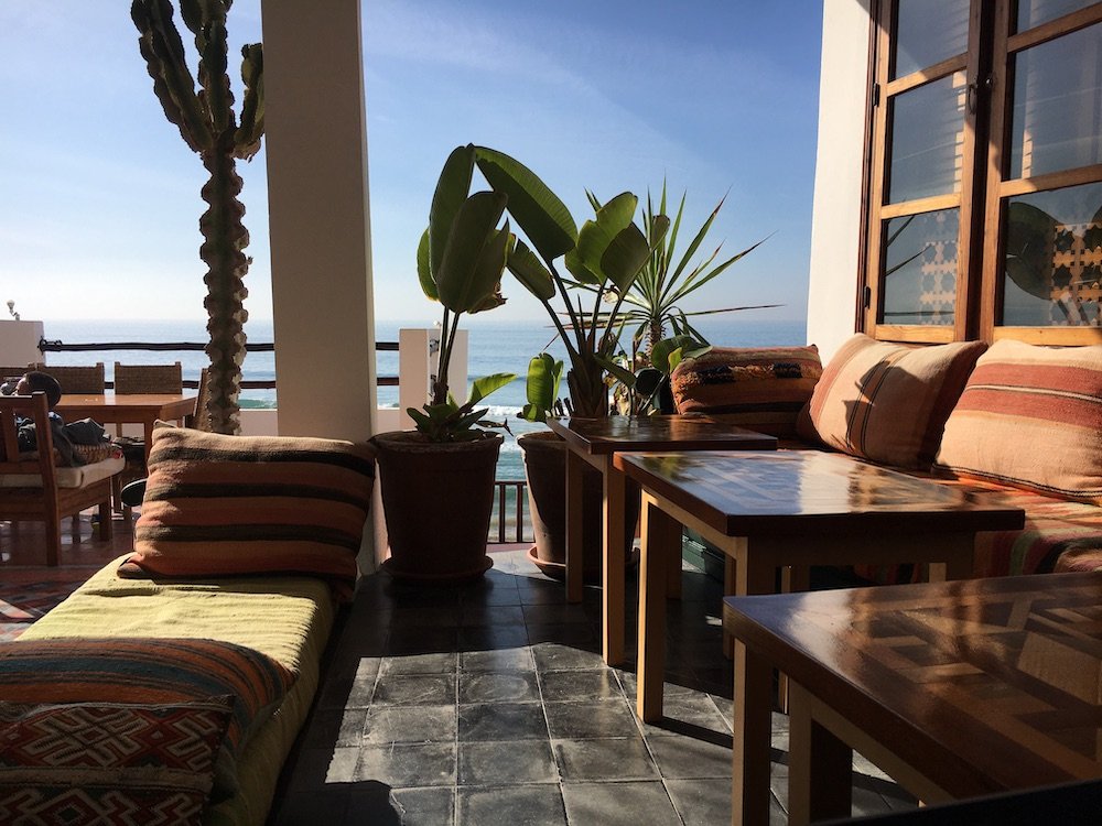 Hashpoint Surfcamp - beachfront location