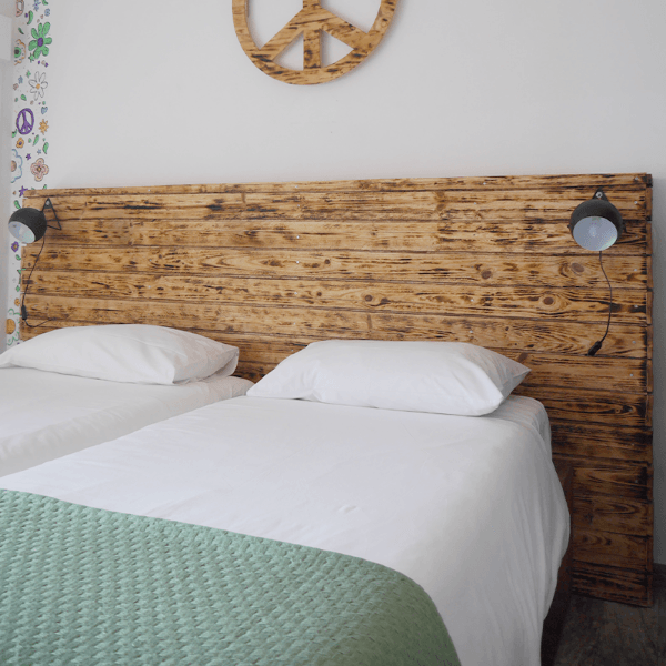 Hostel & SurfCamp 55 - Ericeira - Image 3