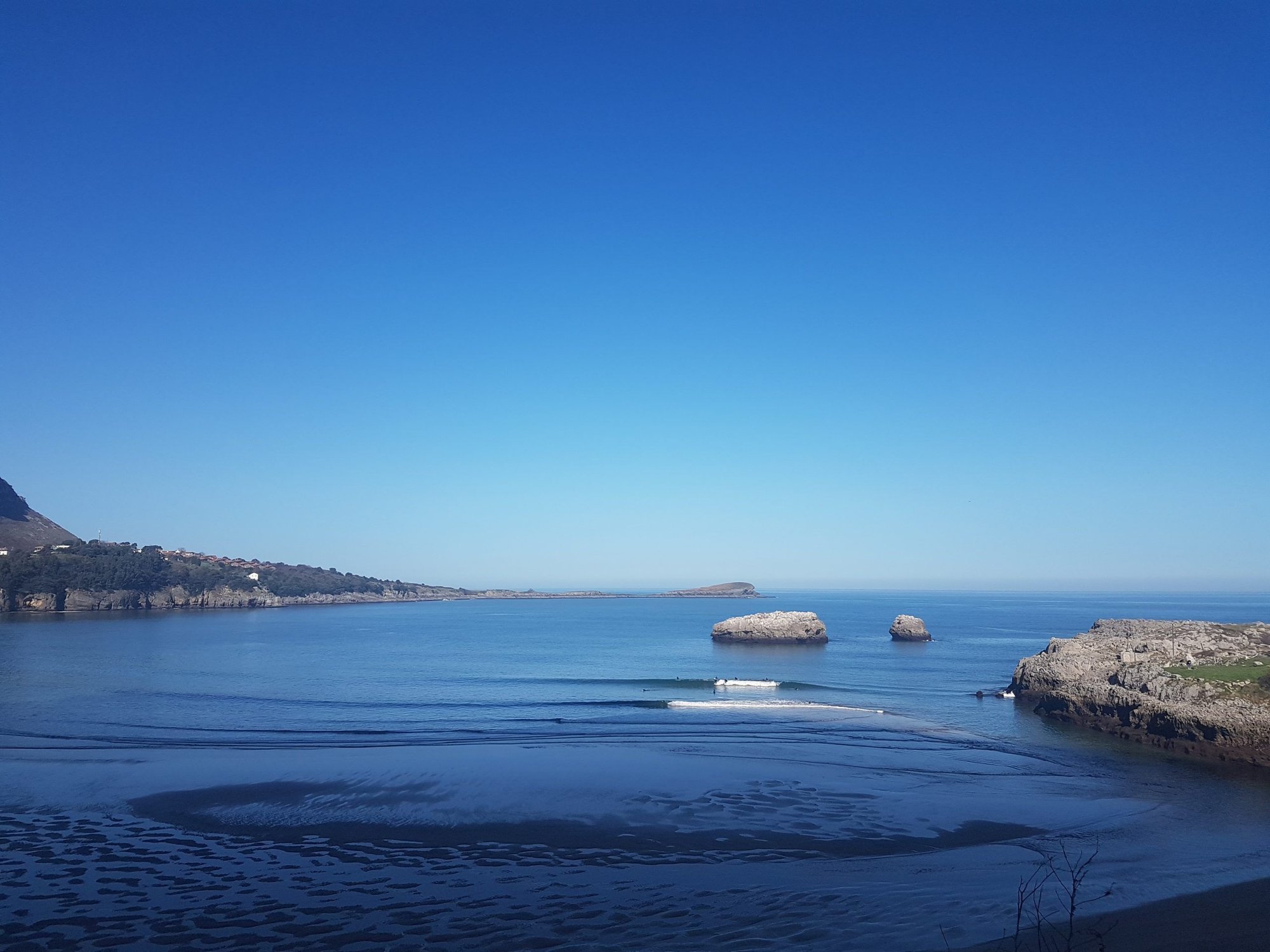Islares Surf Camp - surf instruction