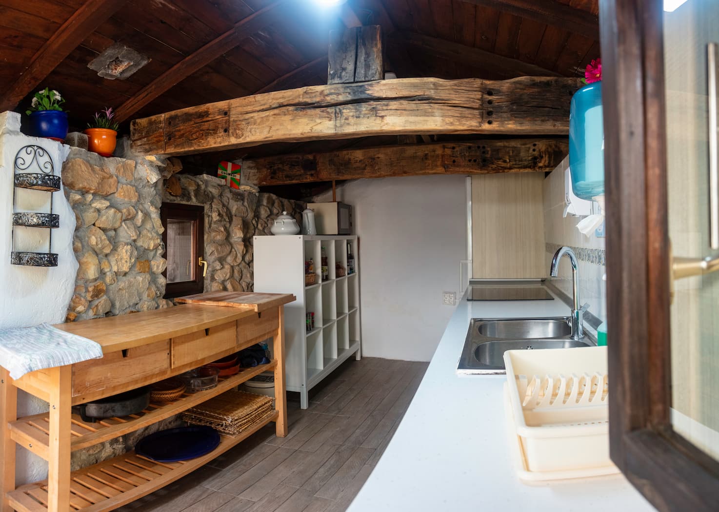 Laga Surf Camp ️ Agroturismo - surf instruction