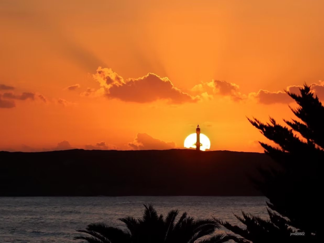 LAOLA SURF CAMP GALICIA - Image 2