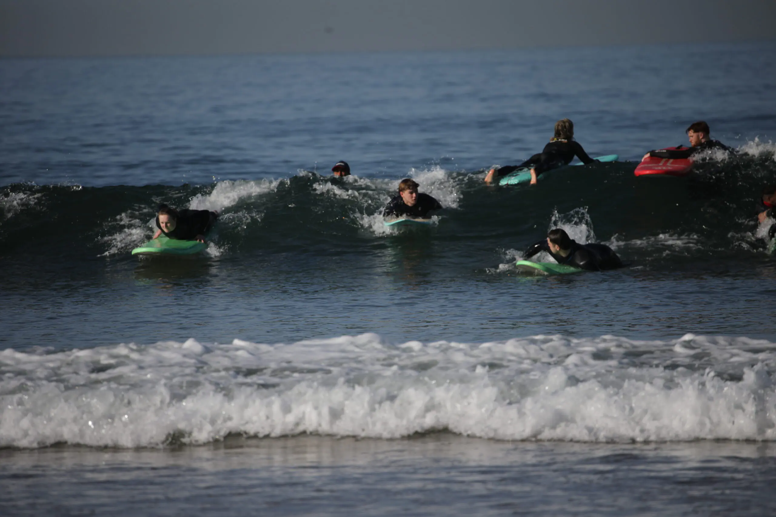 Locals Taghazout Surfcamp - surf instruction