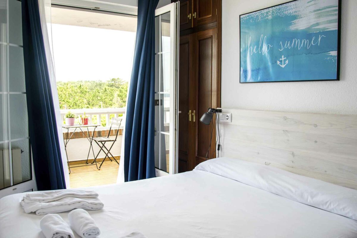 Loredo Surf House