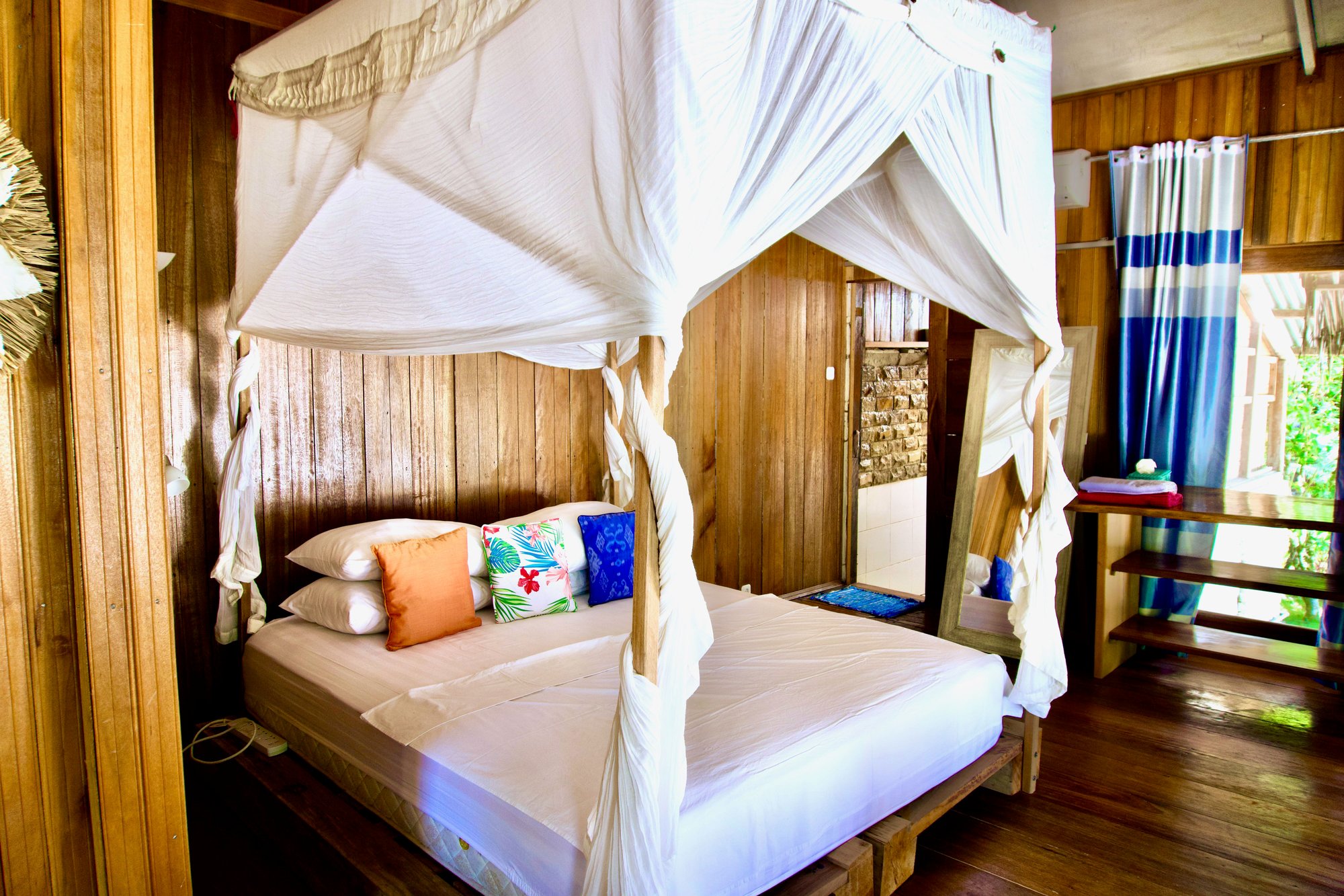 Mentawai Surf Camp - beachfront location