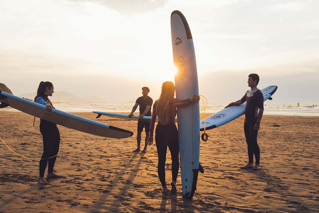 Moana Surf and Skate Camp - surf instruction