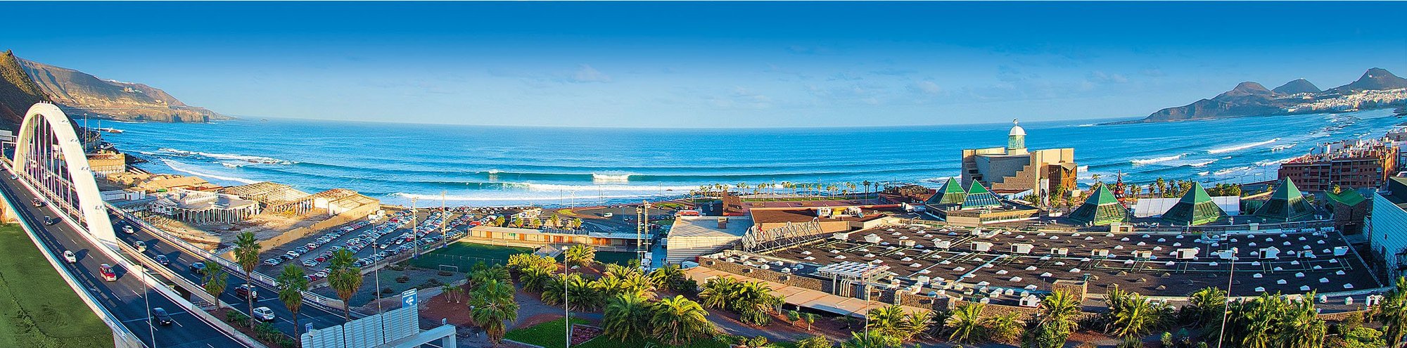 MOJOSURF Gran Canaria Surfcamp & Surfschool