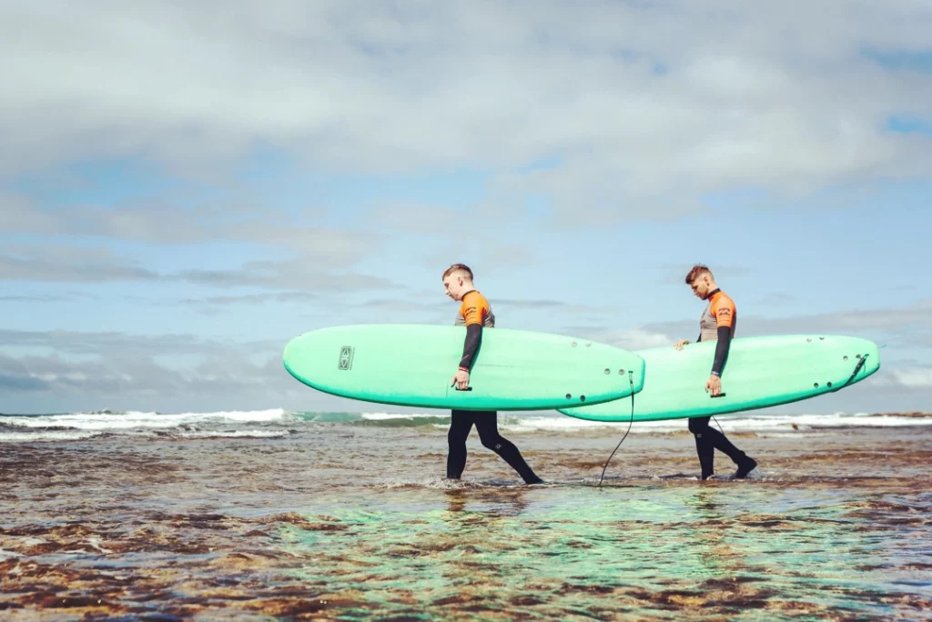 Moka Surf House & Yoga Retreat - surf instruction