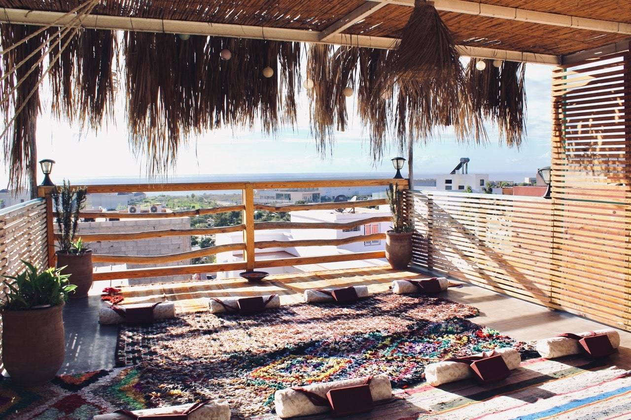 Natural Surf Morocco - Yoga & Surf Camp Tamraght and Taghazout - surf instruction