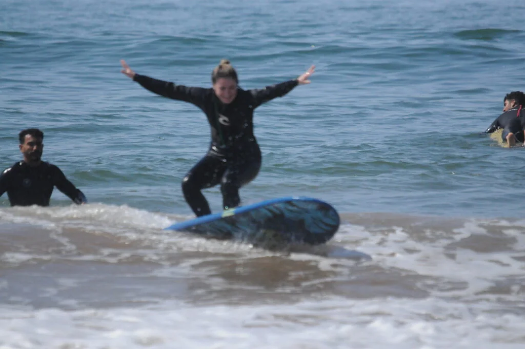 Ola Surf Maroc - surf instruction