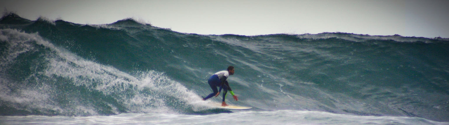 Oyambre Surf House - surf instruction
