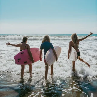 Peaks N Swells Surf Camp - surf instruction