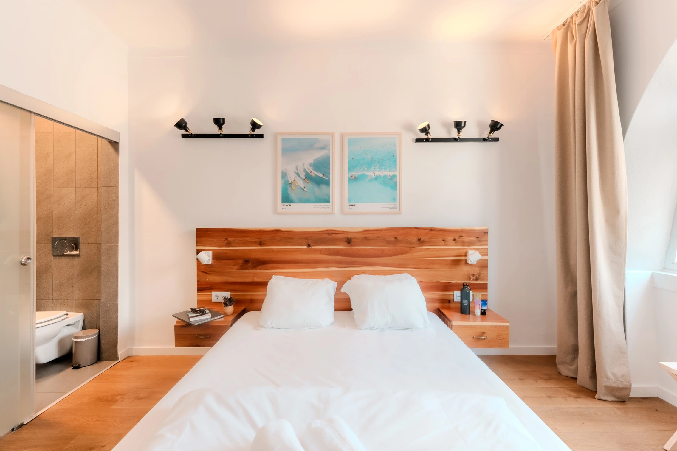 Puresurfcamps Surf House Caparica - surf instruction