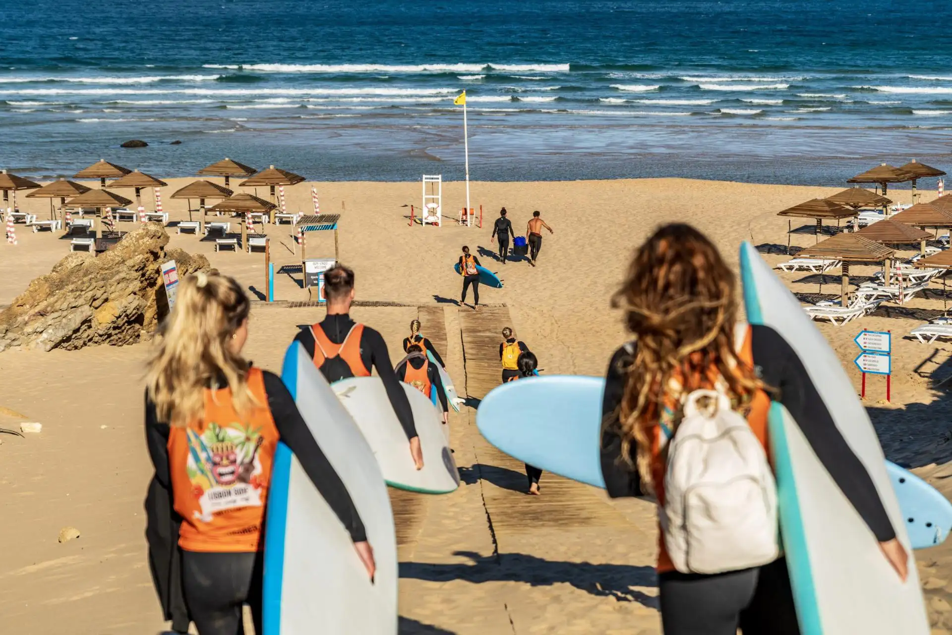 Roots Surf Camp - surf instruction
