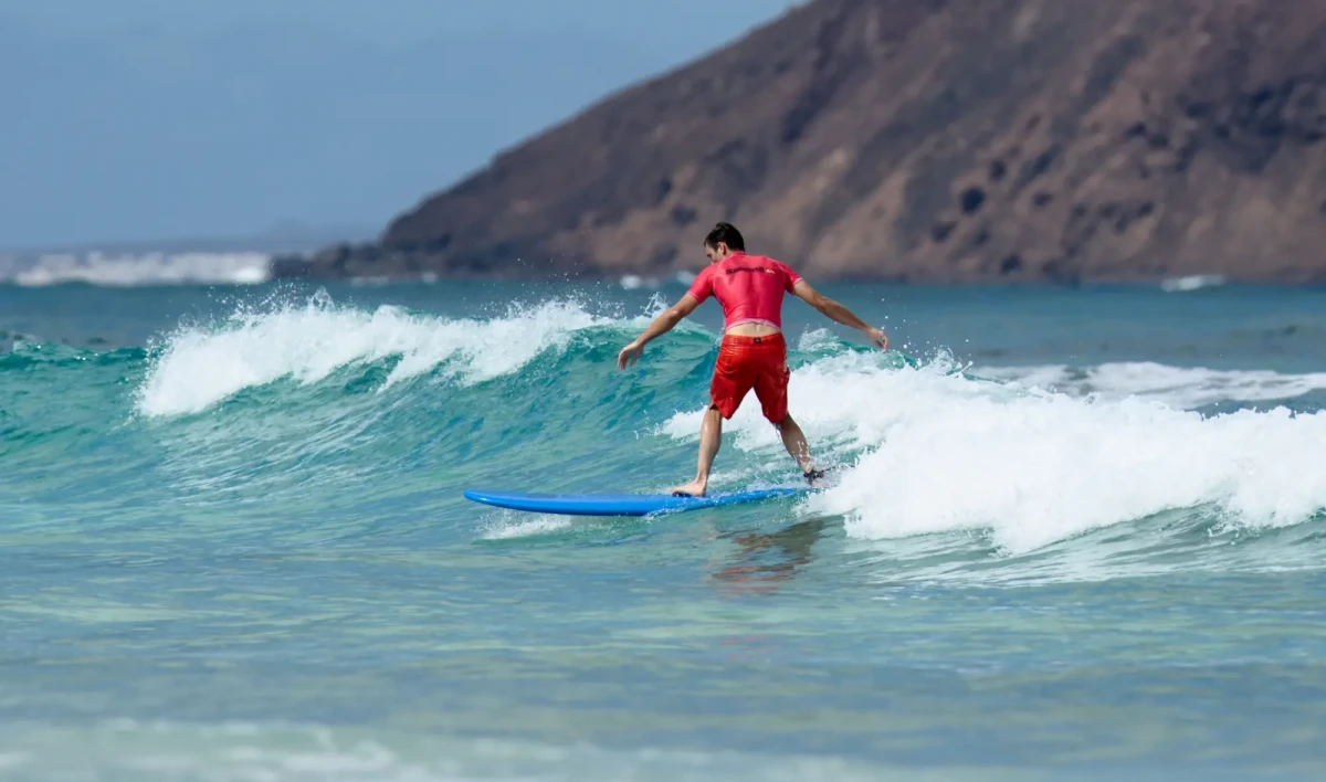 Sunwave Surfcamp powered by Quiksilver & Roxy - surf instruction