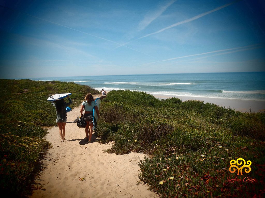 Surfer's Camp - surf instruction