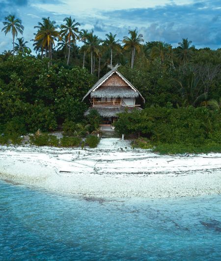 The Shadow Mentawai - surf instruction