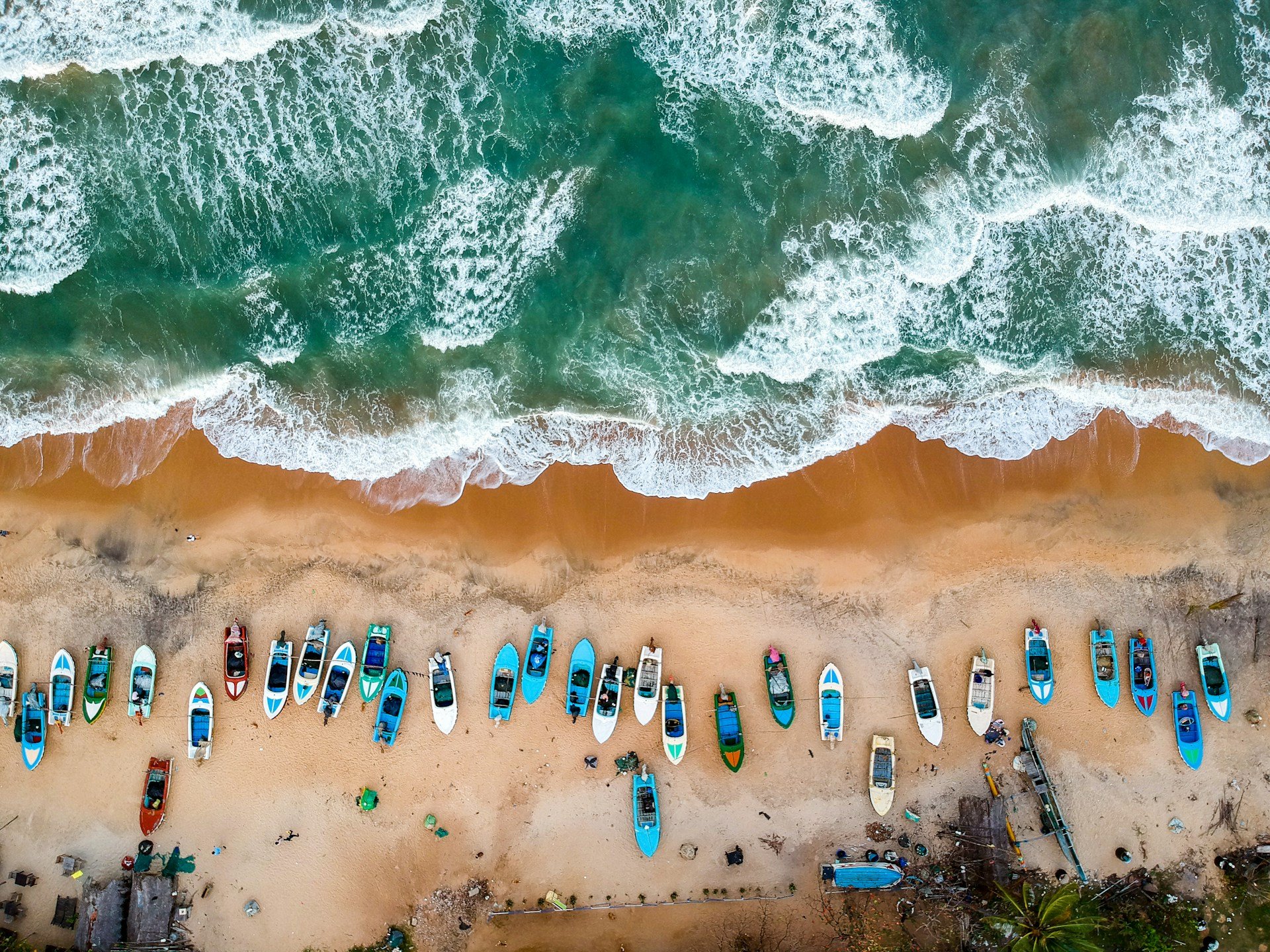 Arugam Bay coastline at sunset. Photo: Tomáš Malík
